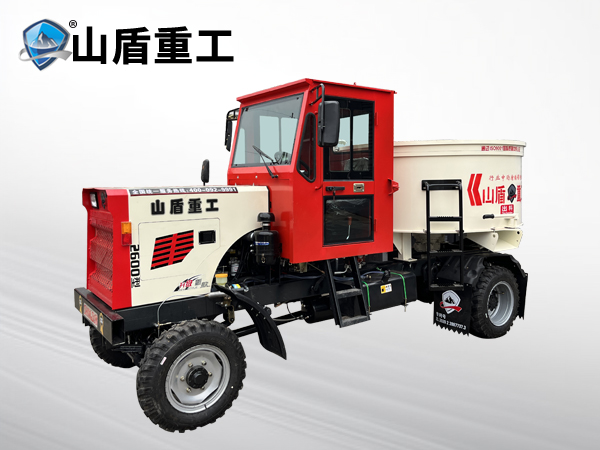 四驅(qū)平口攪拌車如何進(jìn)行清洗和維護(hù)